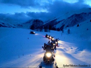 320x240 15112 03 motoneige saint sorlin d arves sybelles sybel moto evasion