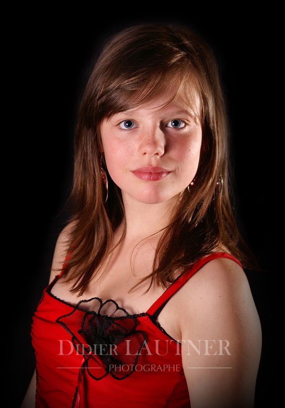 2011 06 13 manon voisine 8 3 fond noir