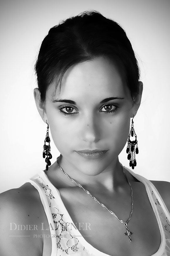 Natacha12 01 05 24nb 
