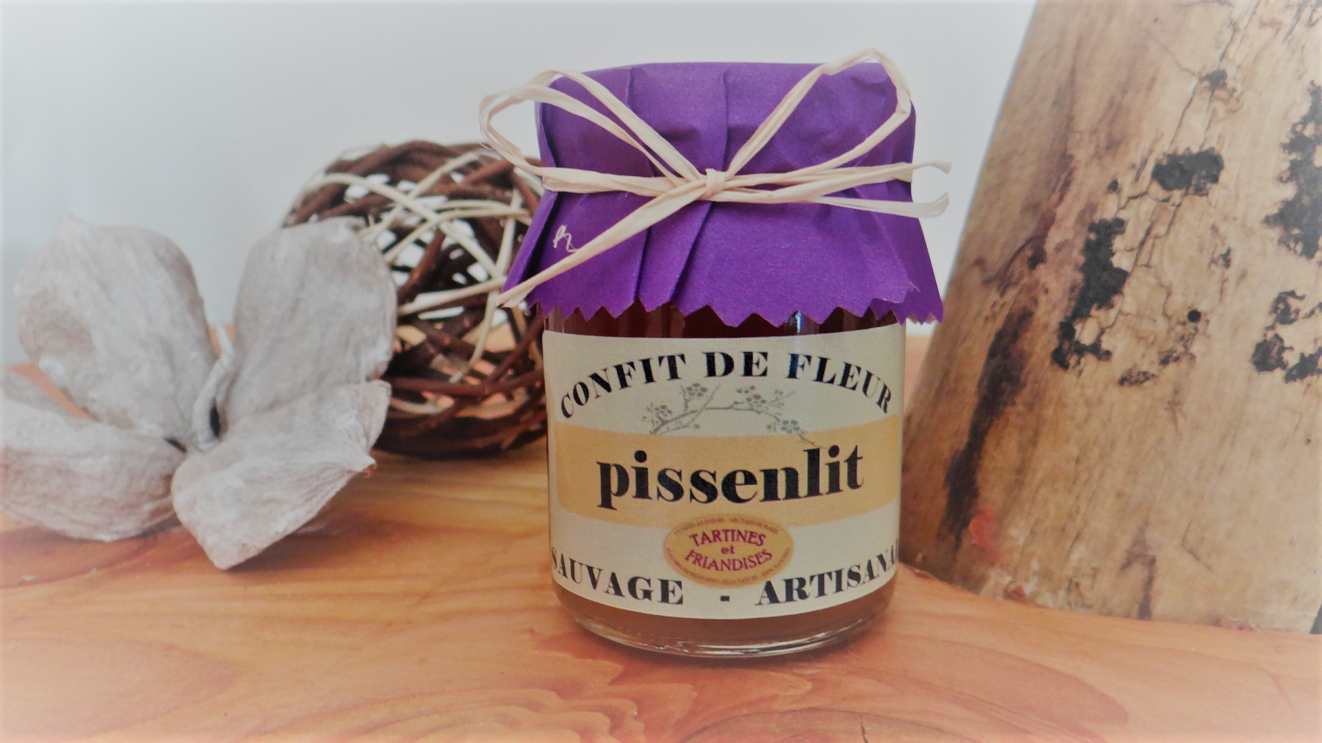 Confit de fleur de Pissenlit - Cueillette, fabrication et mise en pot par Tartines et Friandises