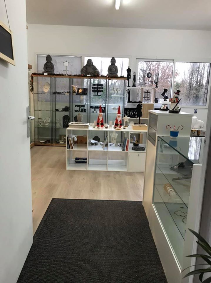 81525917 593496648107675 484107865833865216 o