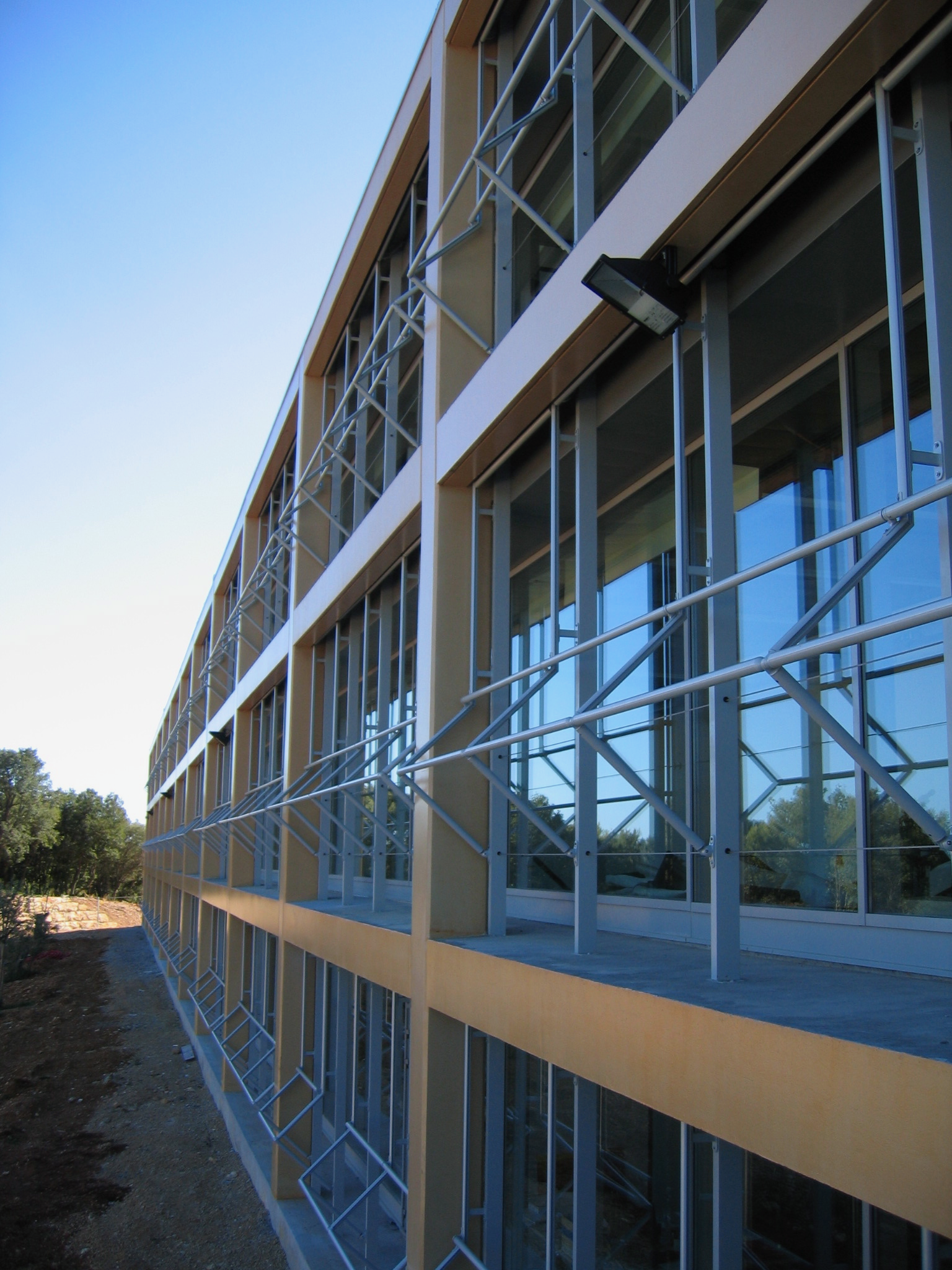 Galderma sophia antipolis reception facade est