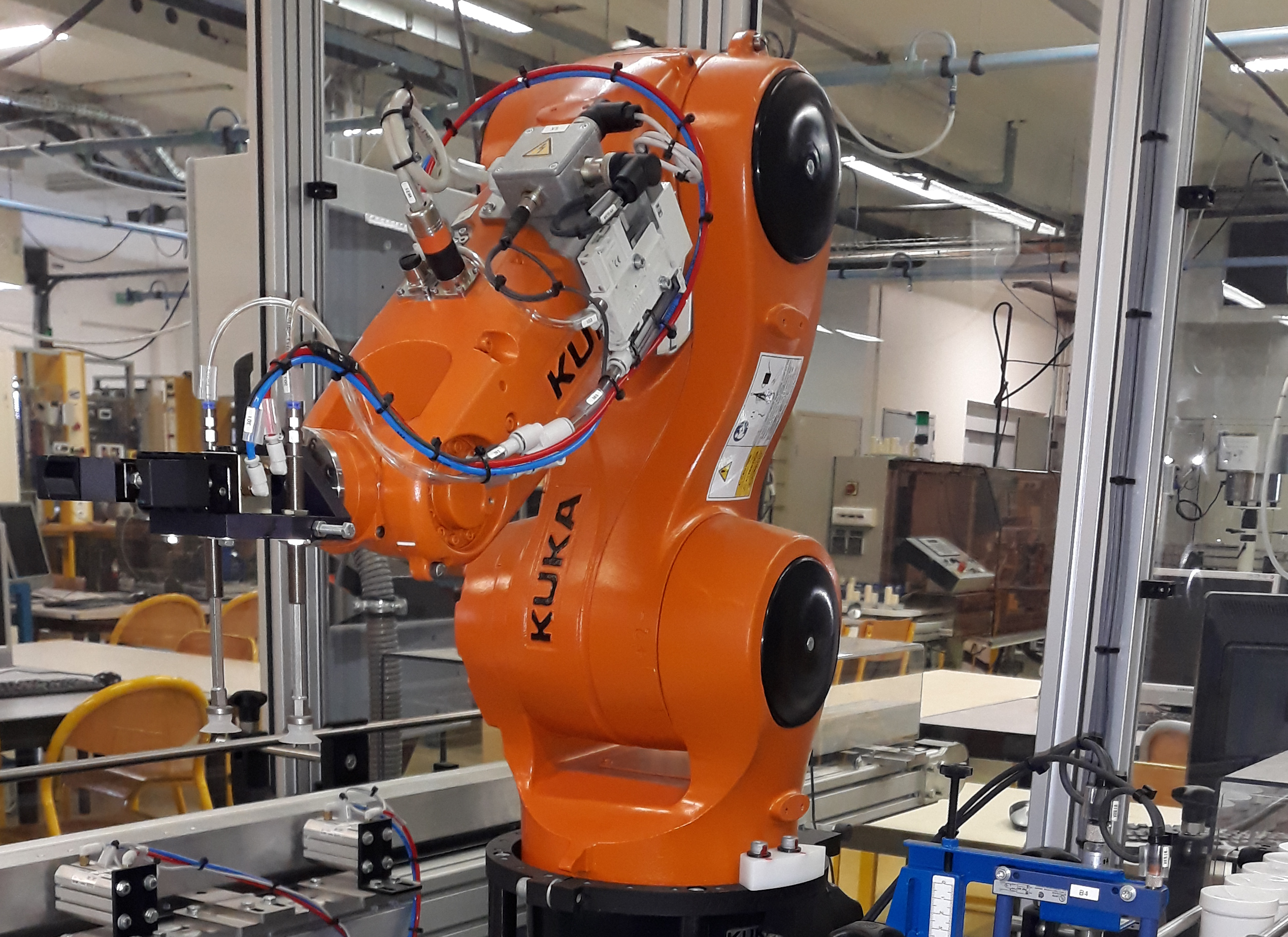 Robot