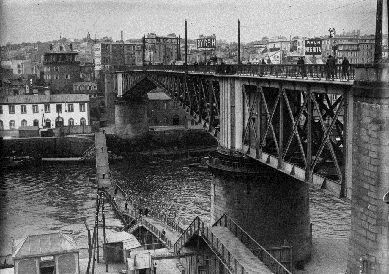 Brest vue du port et de la ville photographie de presse Agence Meurisse page 1