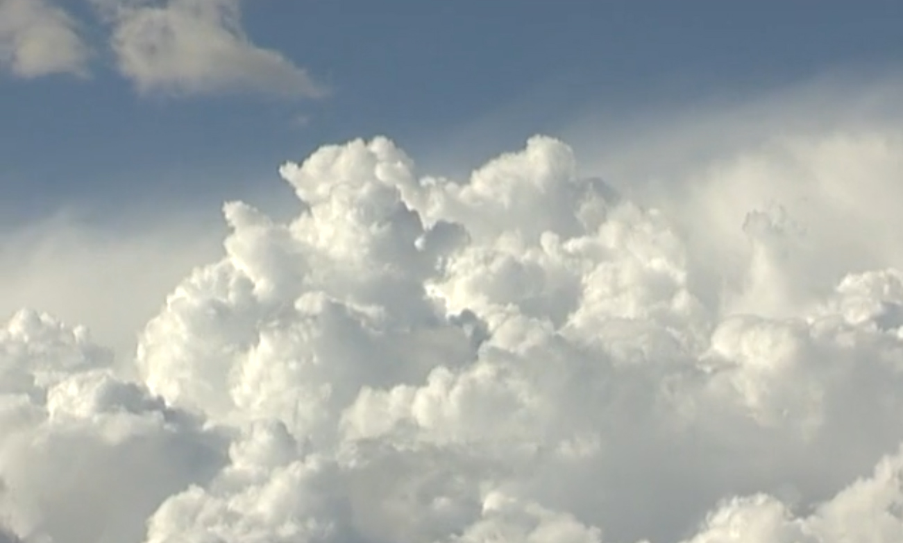 Combien-pese-un-nuage