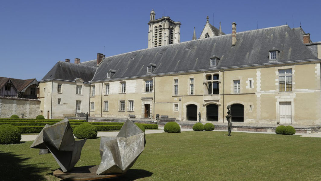 Cb mam jardin 1 via sitemuseestroyes v1