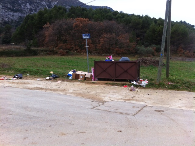 Img 2594 poubelles a la blaque