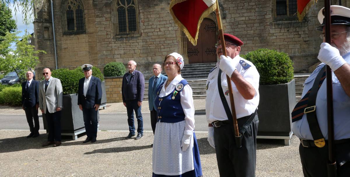 Briey-ceremonie-aux-marins003