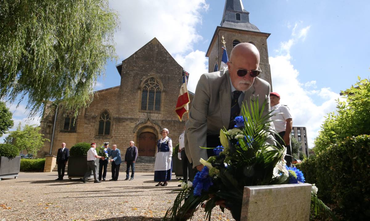 Briey-ceremonie-aux-marins004