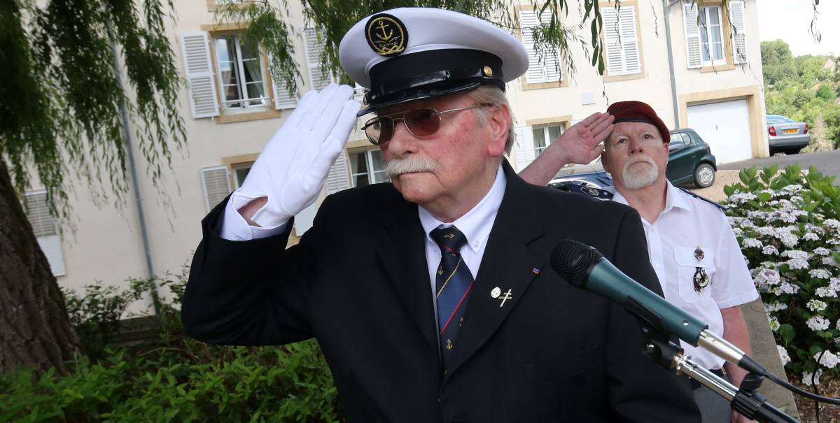 Briey-ceremonie-aux-marins008