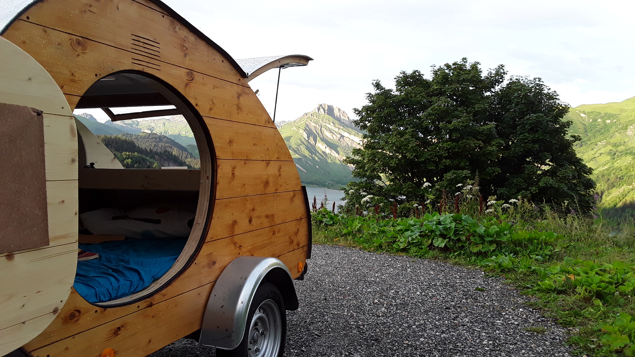 Teardrop
Mini Caravane 
Cormet de Roseland