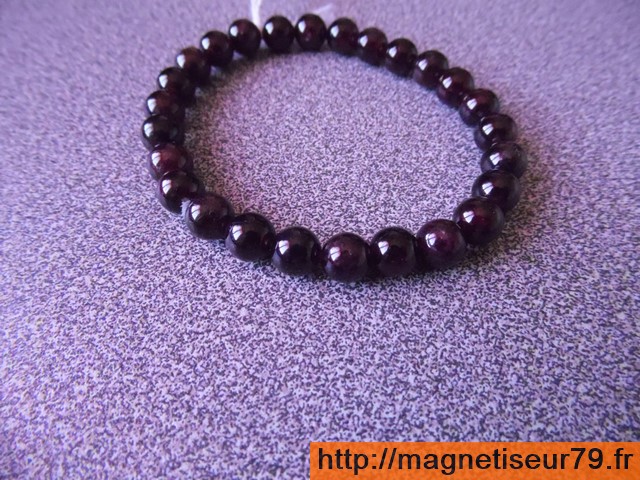 Grenat rouge almandin 07 08 a copier 