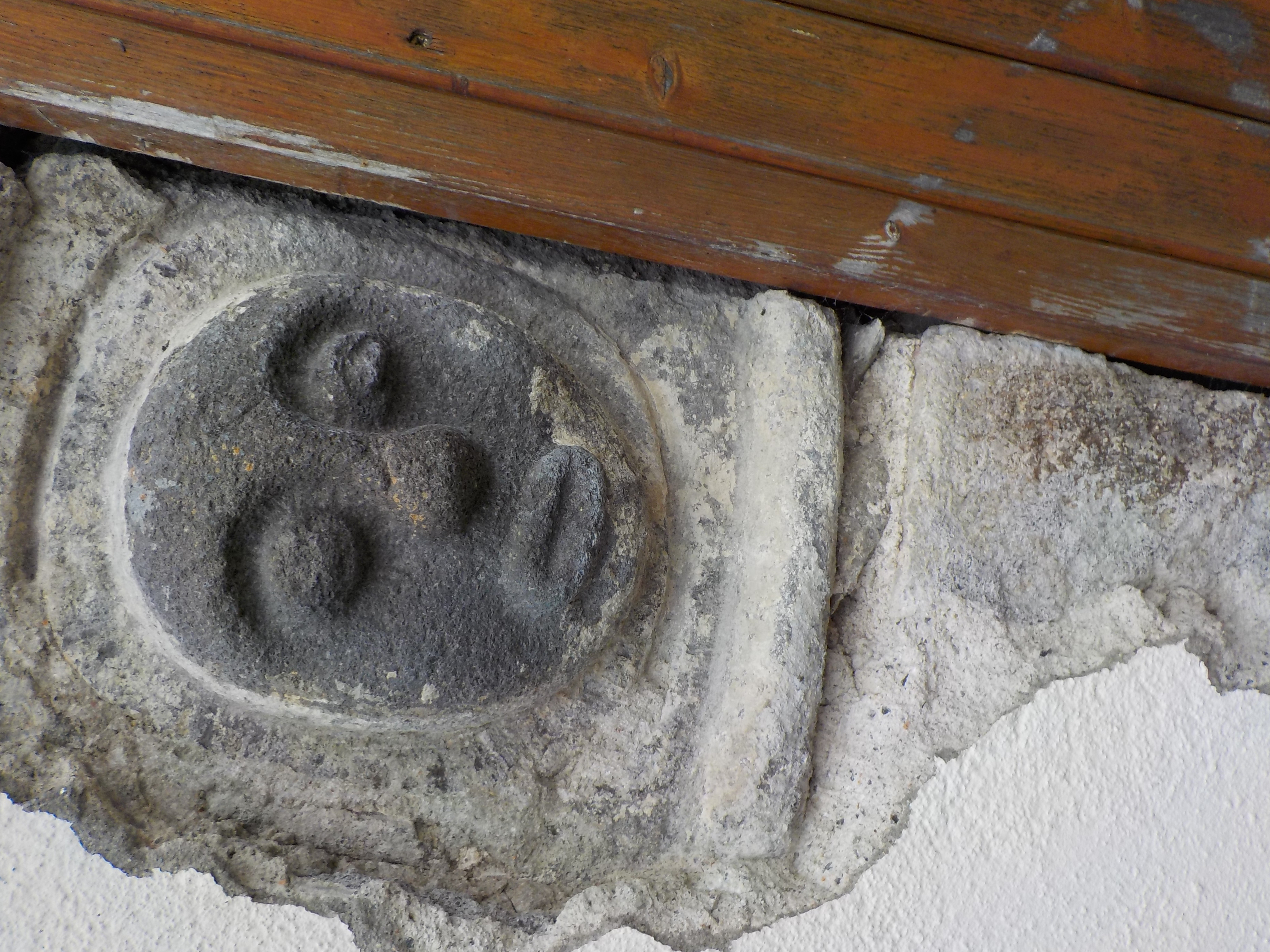 Sculpture-maison-rue-de-l-union