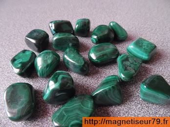 Pierre-Roulee-Malachite-Congo-20-30-Copier-