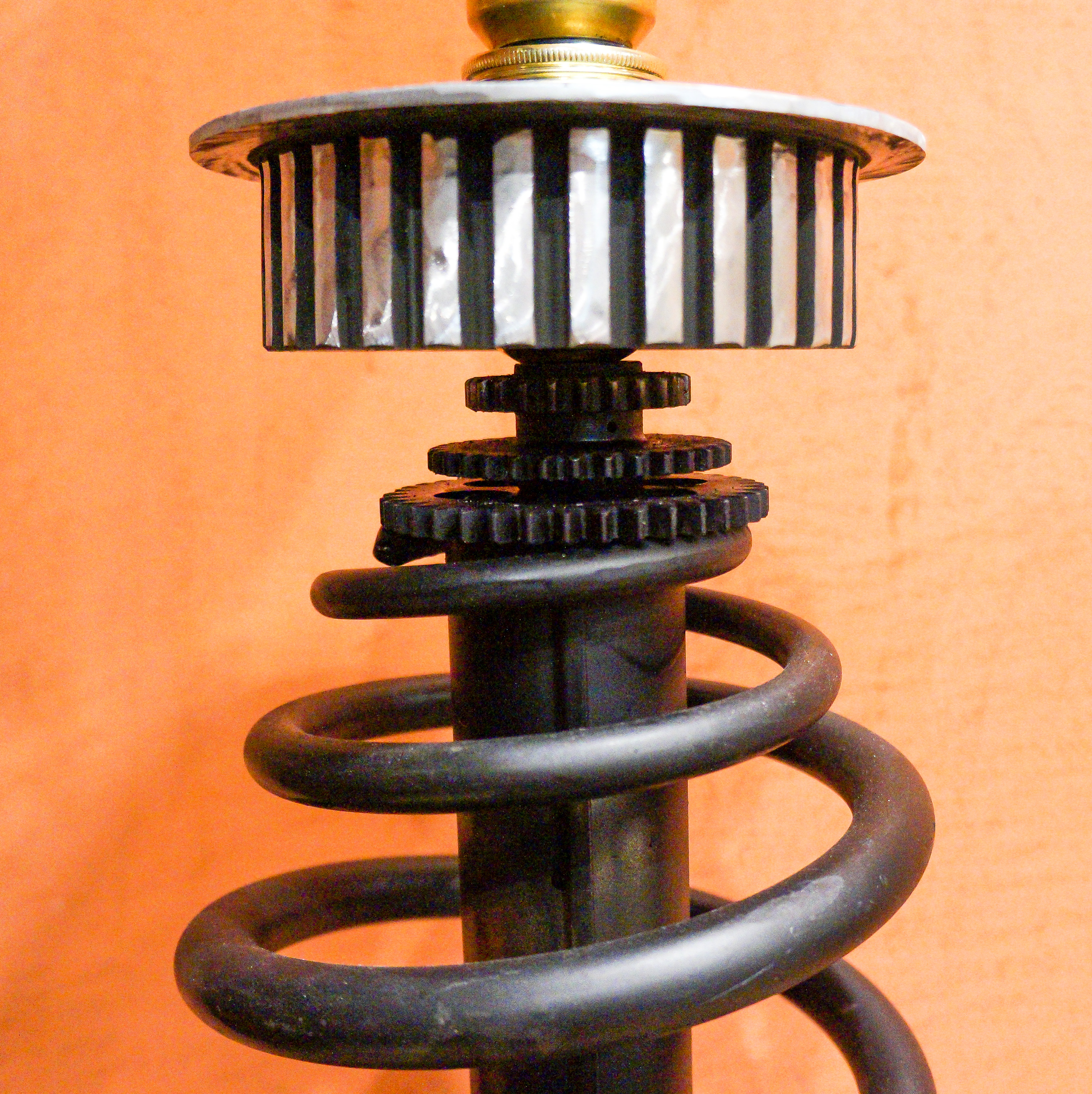Lampe carre detail def 1