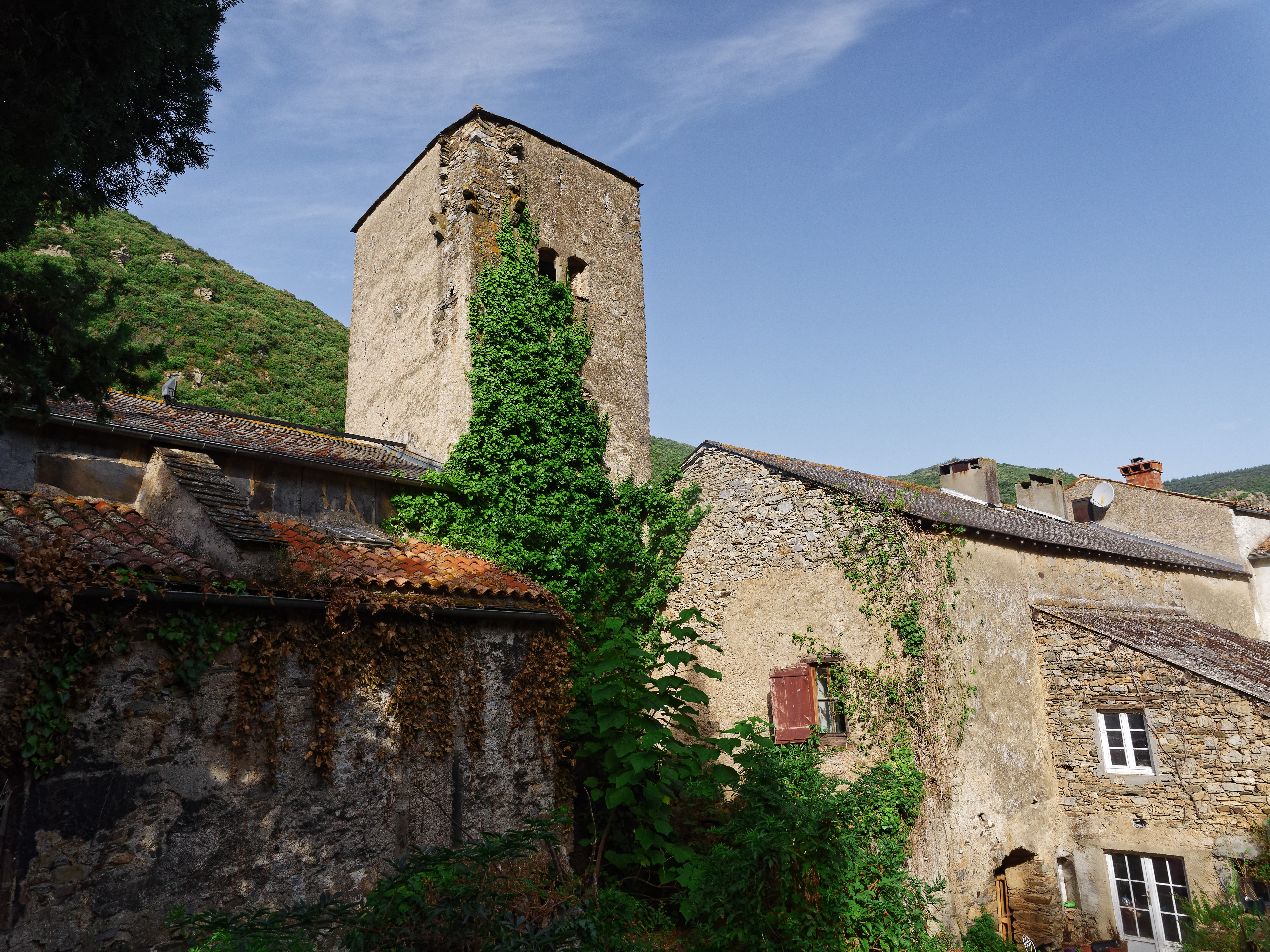 Eglise2 les ilhes