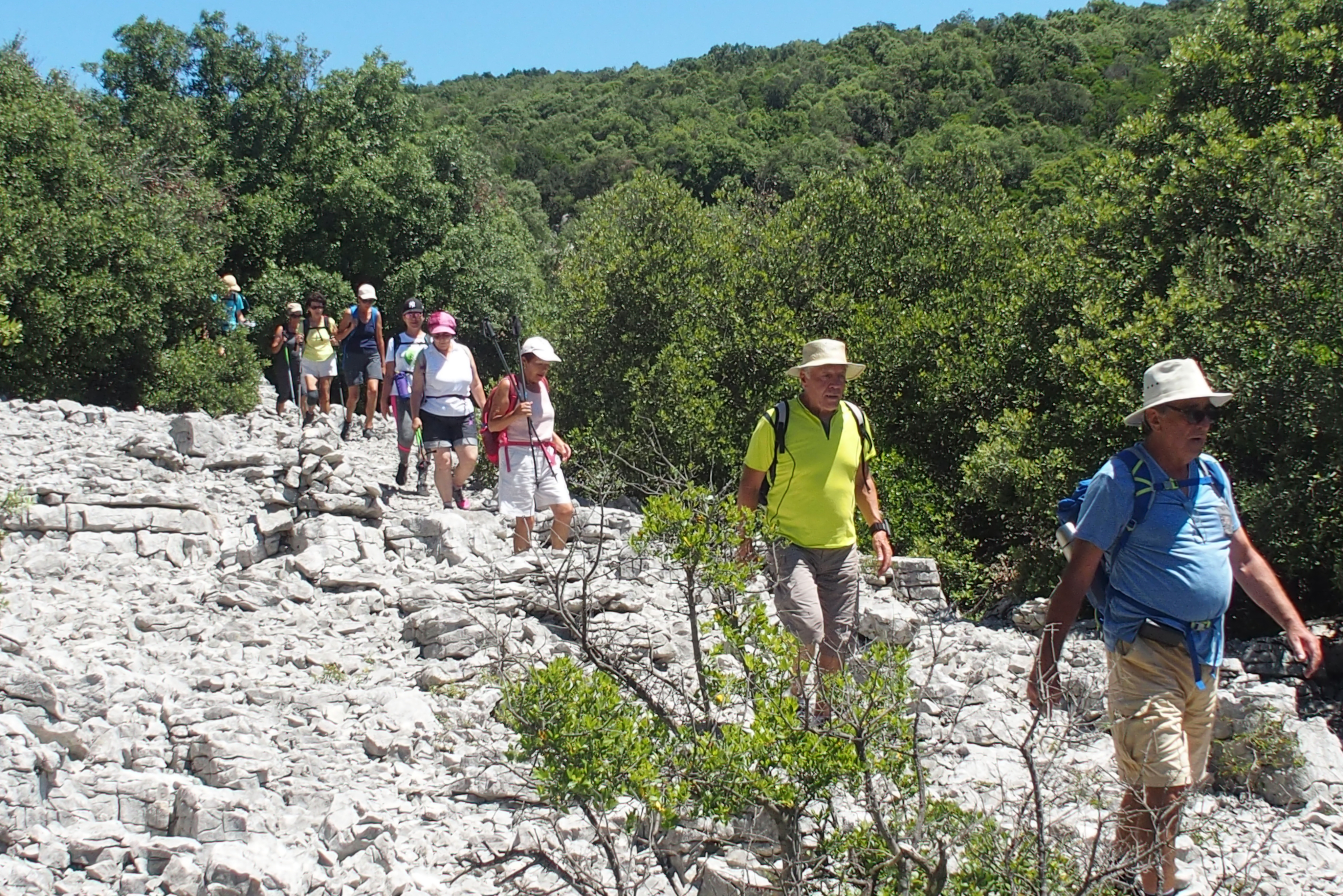 Club rando GABARAN Nîmes-Marguerittes : Roc Rouge & Ravin des ARrcs