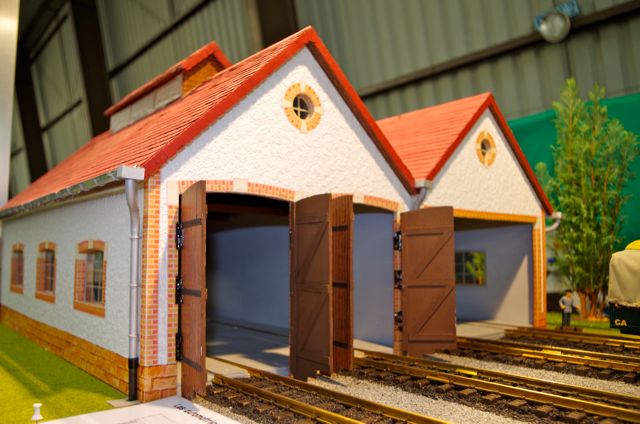 3-CA-De-pot-famille-Mozaive-Remise-Locos-Voitures