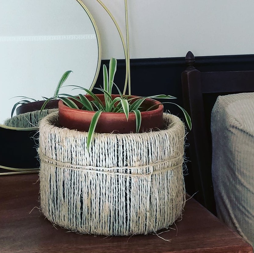 Pot-de-fleur-rotin
