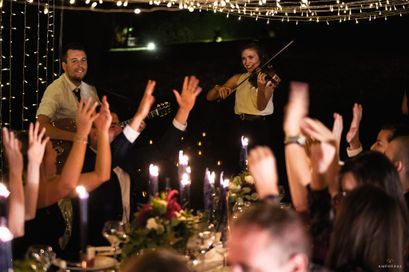 musiciens mariage nuit guirlandes lumineuse pur bonheur wedding planner lyon