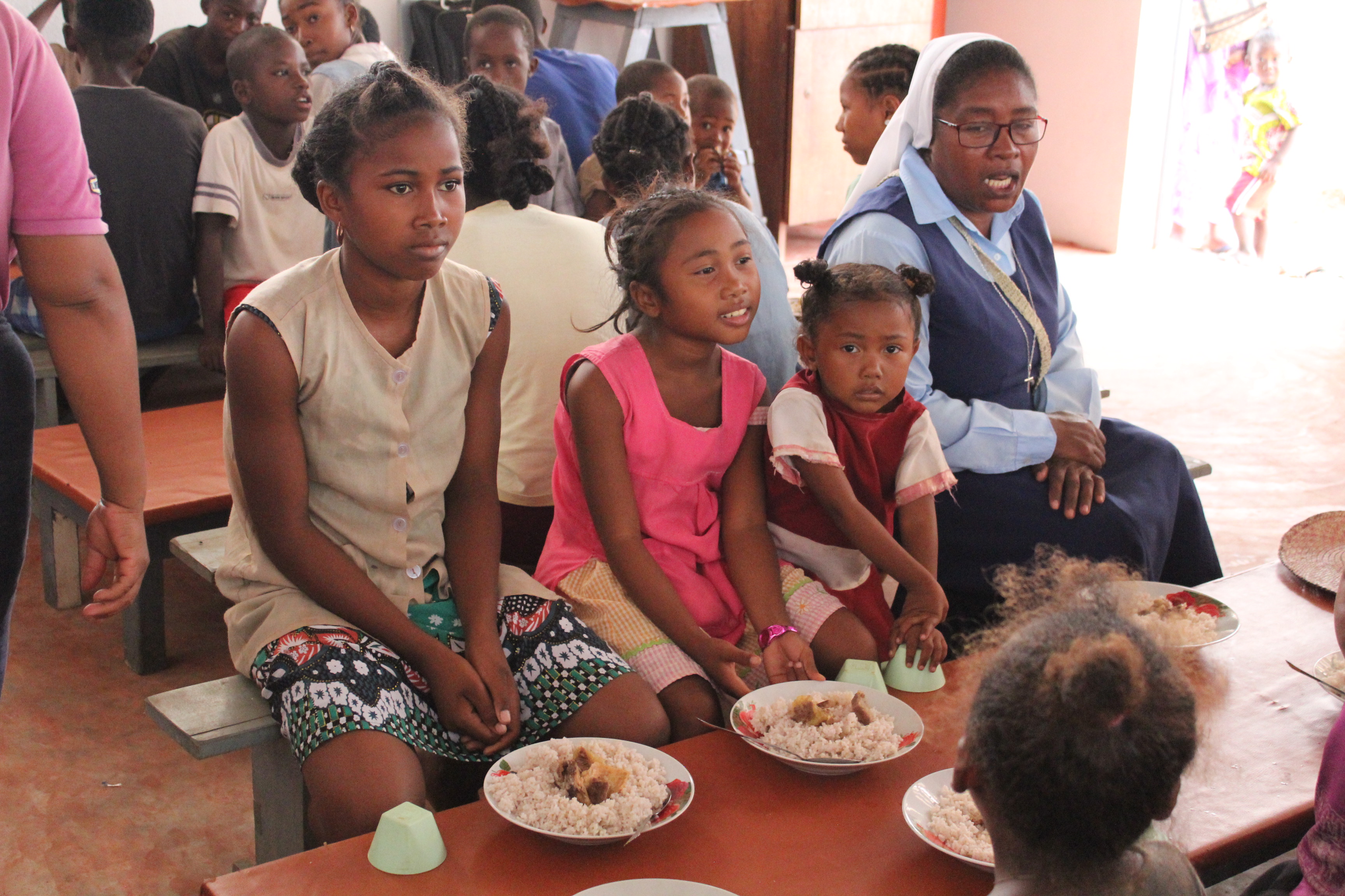 Cantine inauguration 56 