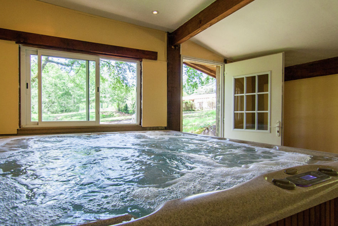 Jacuzzi