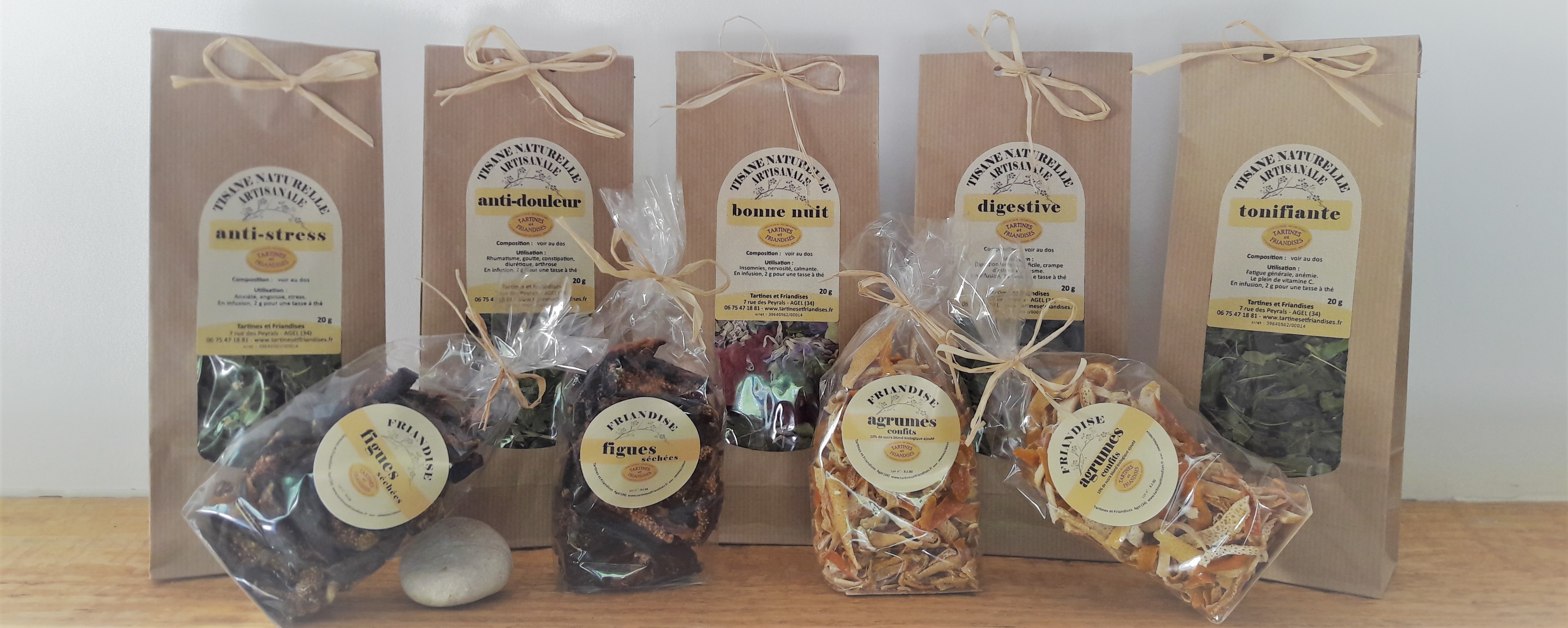 Les tisanes et les friandises de Tartines et Friandises àAgel : Mélange de plantes et fleurs séchées pour infusion anti-douleur, digestive, anti-stress, tonifiante, bonne nuit mais aussi des friandises comme des figues séchées, des écorces d'agrumes confites, des figues entières confites, des pâtes de fruits pendant la saison hivernale ...