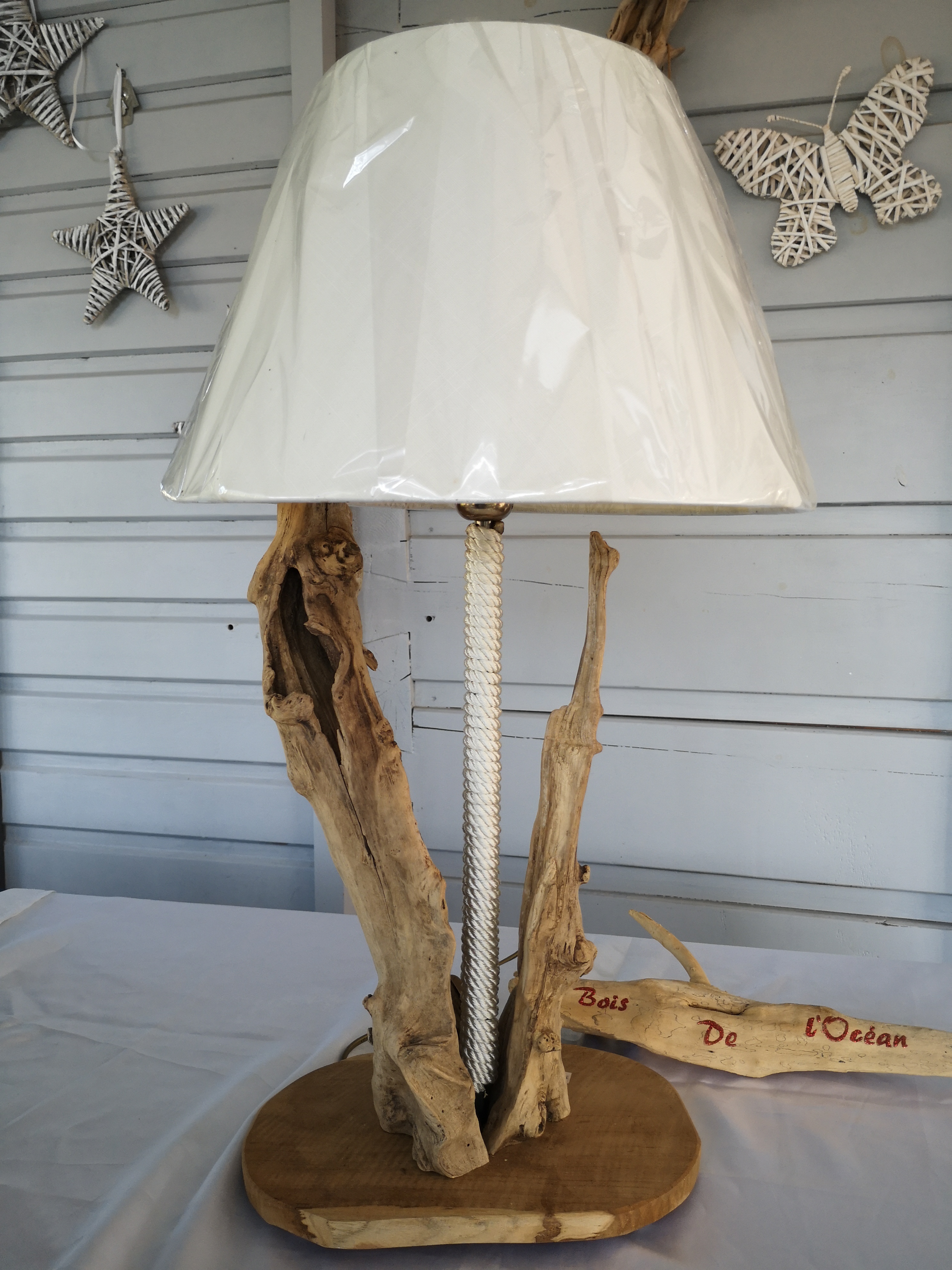 REF 2010     /   85€