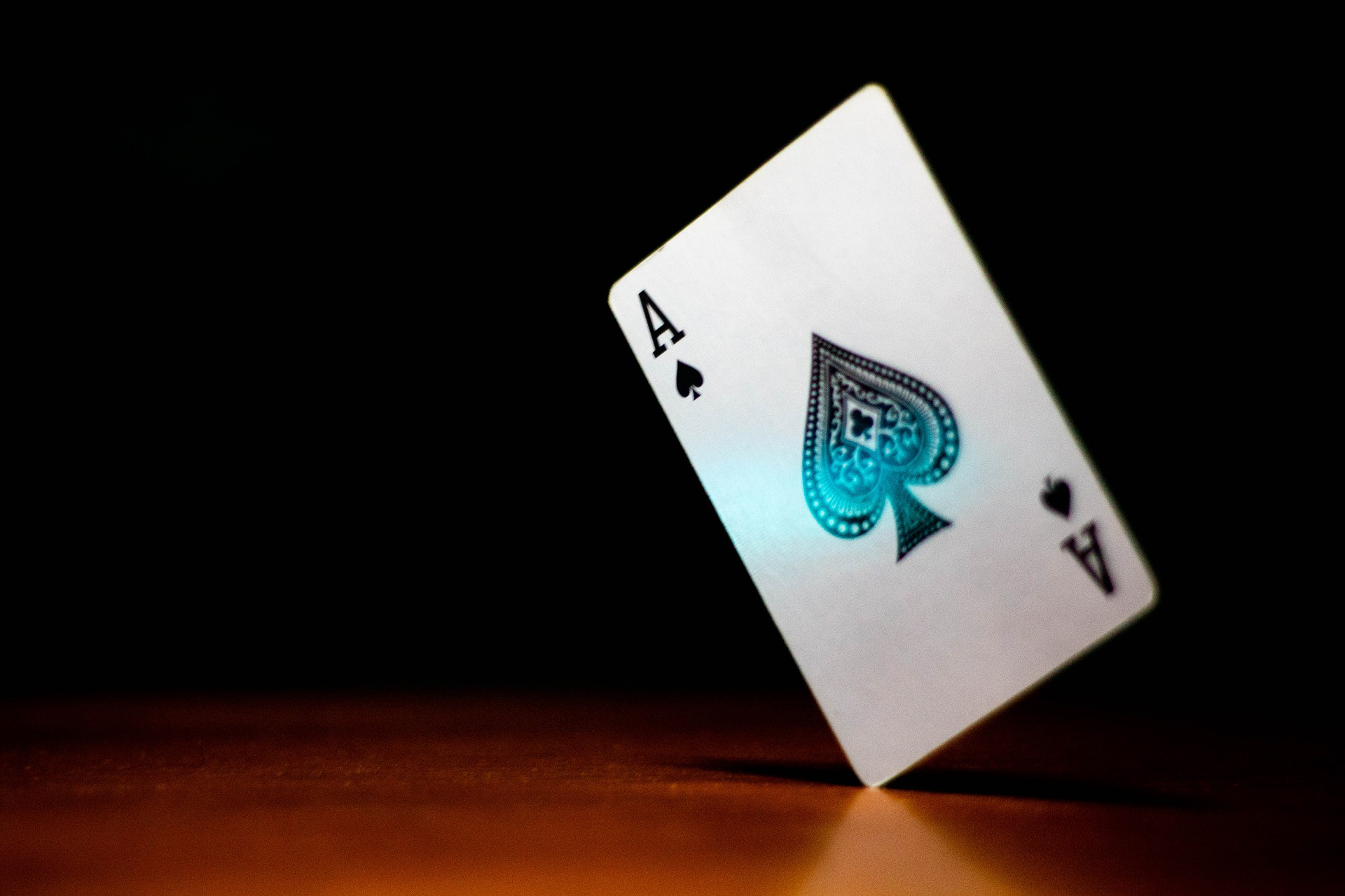 Card-5073881 1920