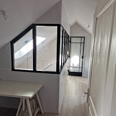 Isolation en laine de bois plus pose de BA13 phonique en double peau