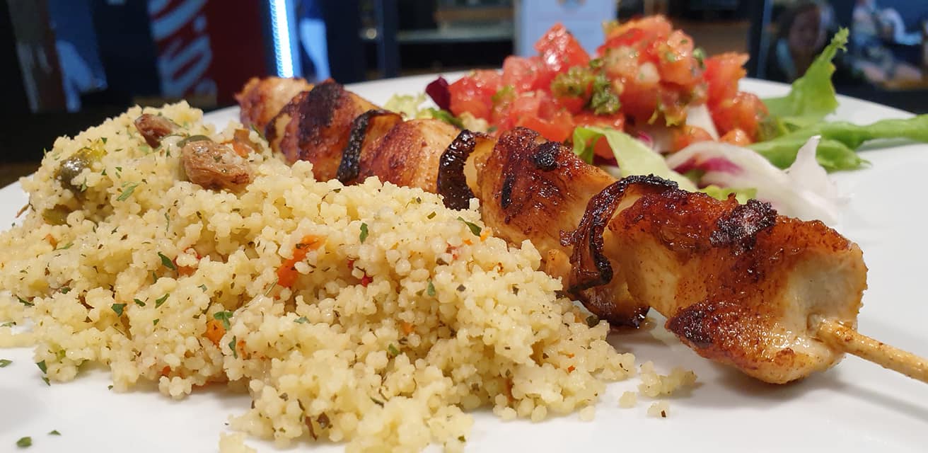 Brochette de poulet taboule et chatini