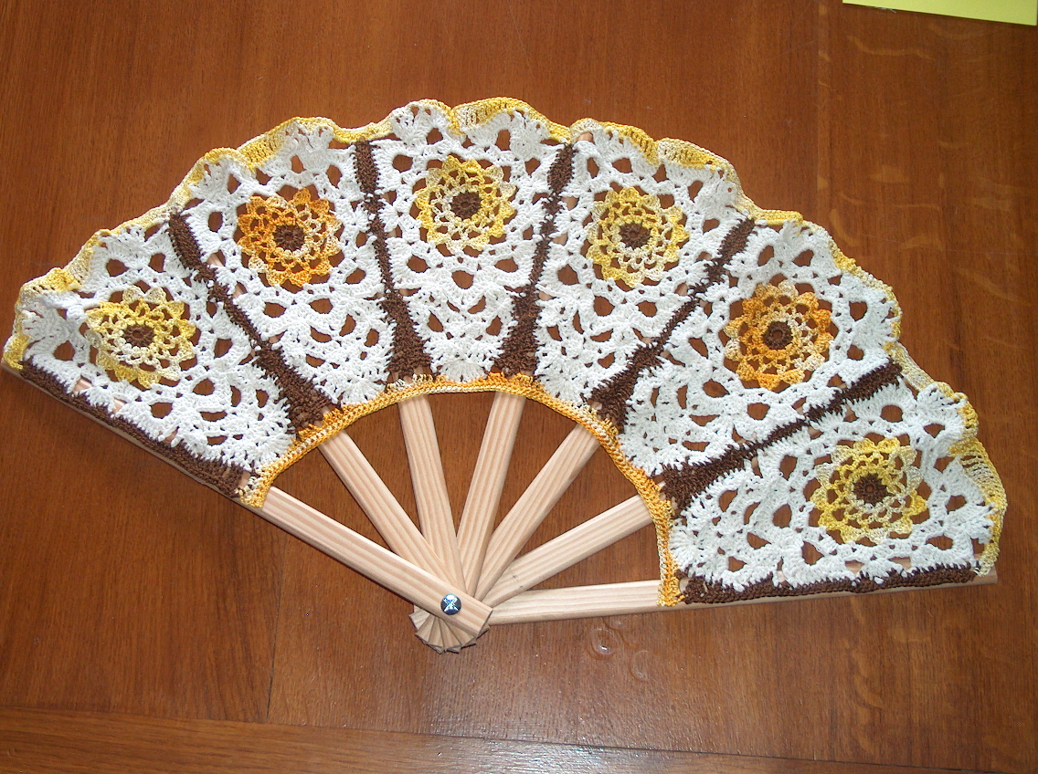Eventail-crochet-2-