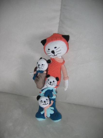 Crochet Chatte-et-3-chatons