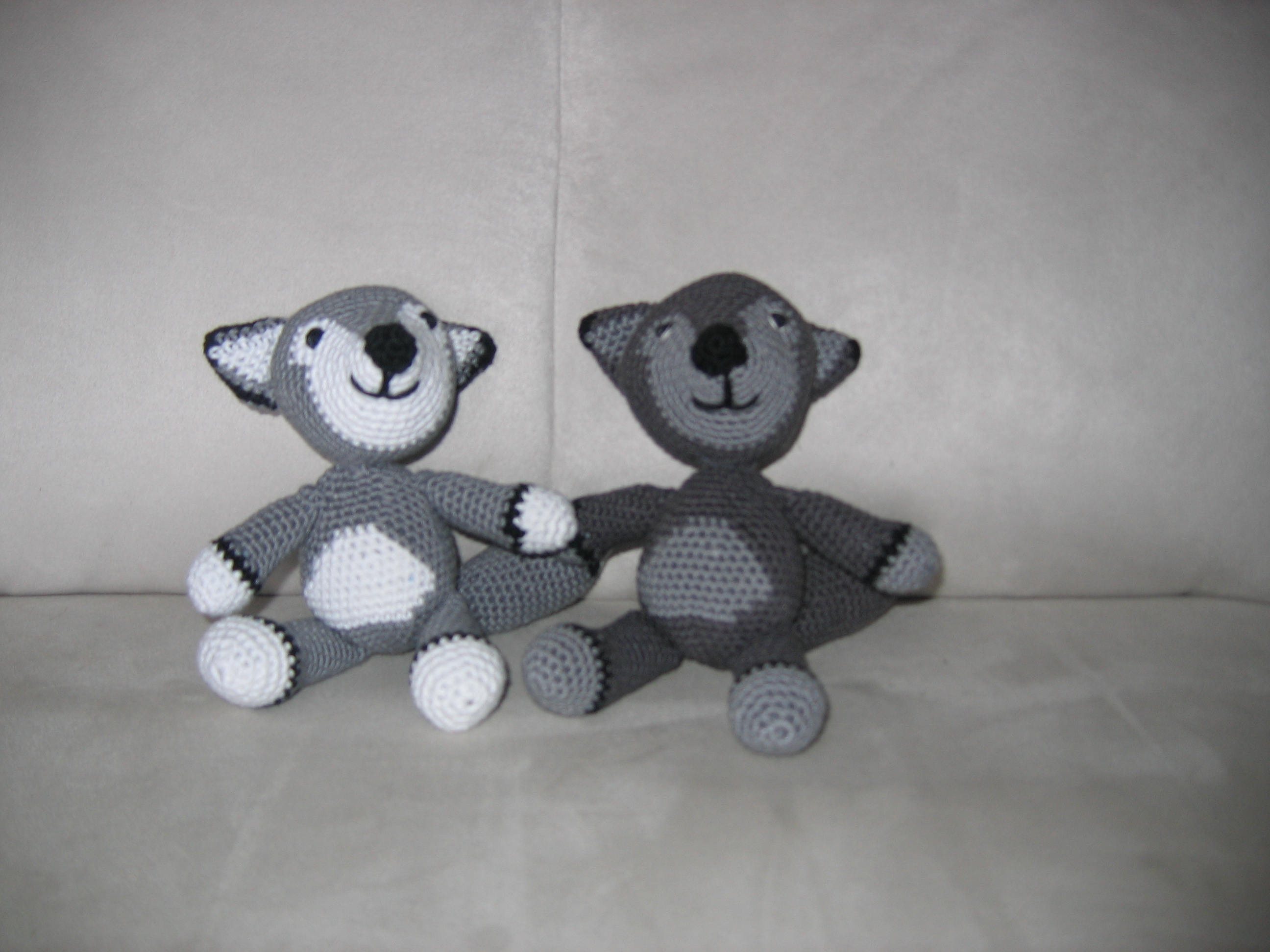 2-loups-crochet-1-