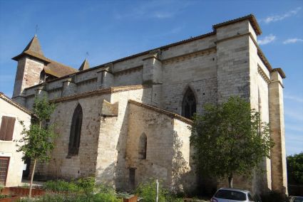 Villereal   eglise notre dame   cote sud de l eglise