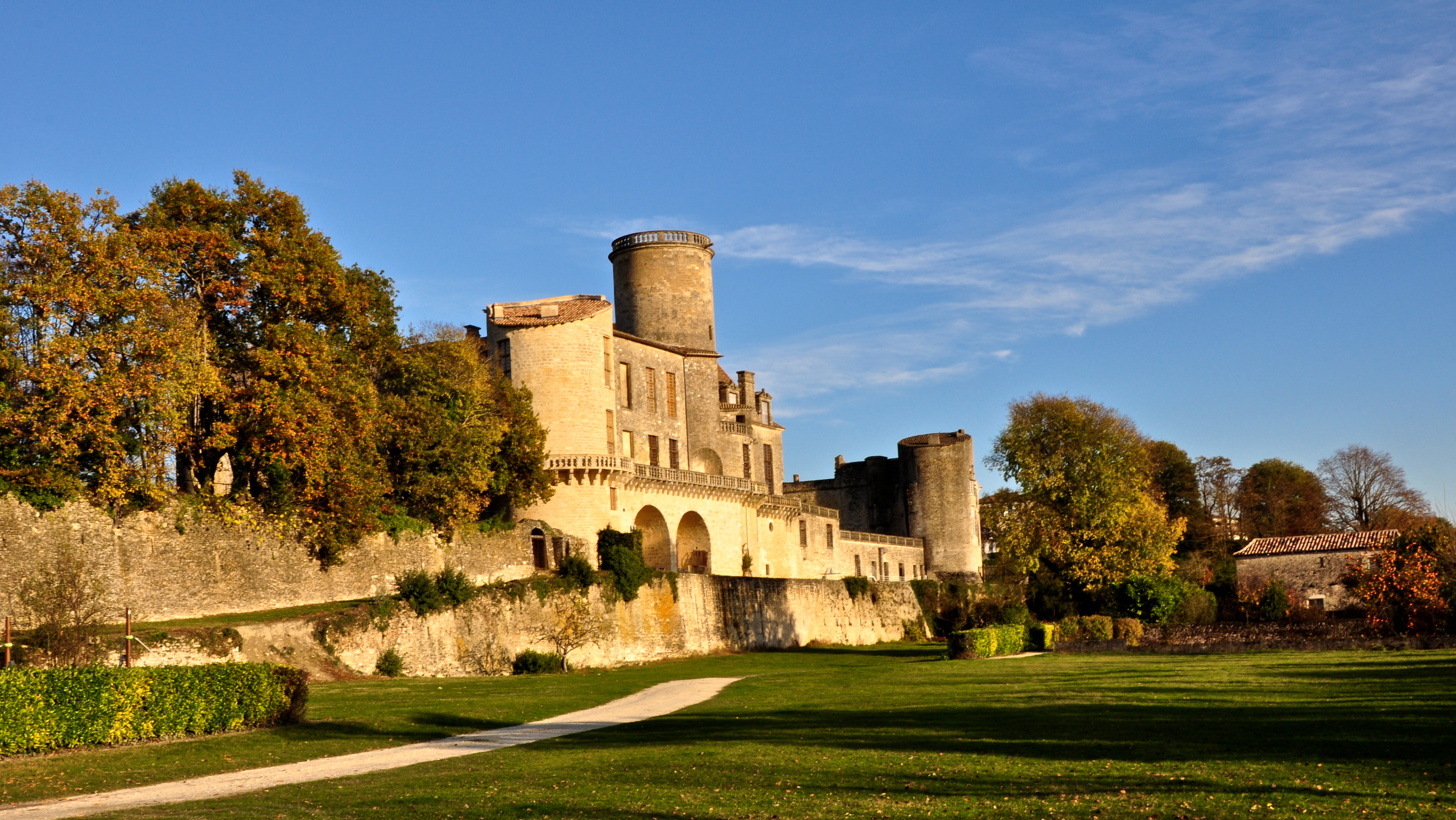 Chateau de duras 01