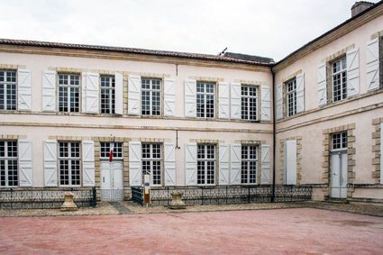 Lectoure hoteldeville2