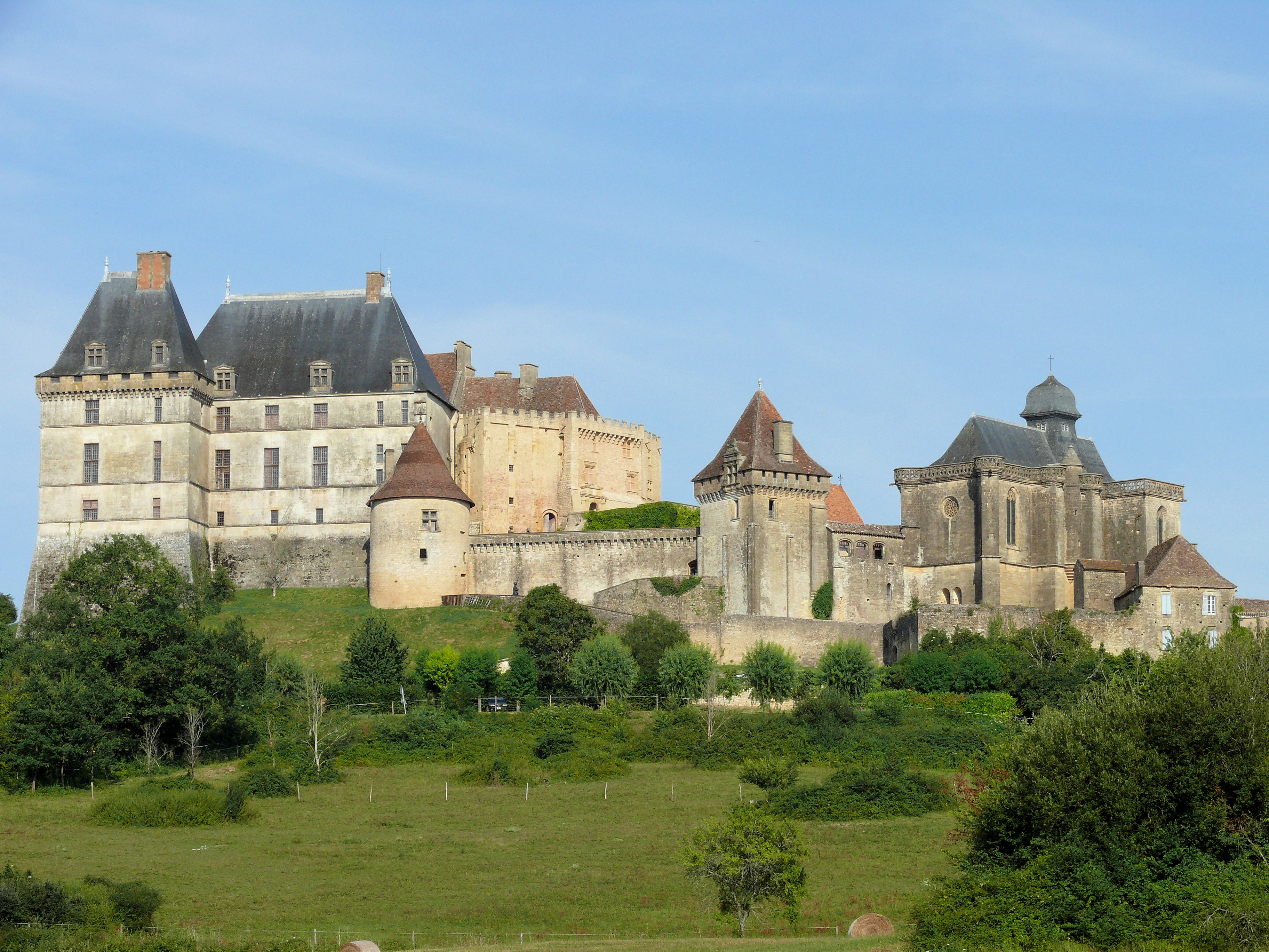 Biron   chateau  1