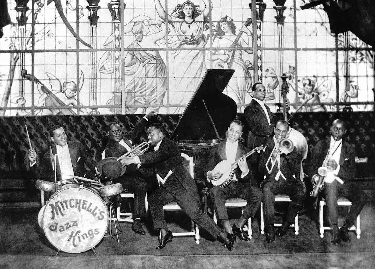 Louis-mitchell-au-perroquet-casino-de-paris