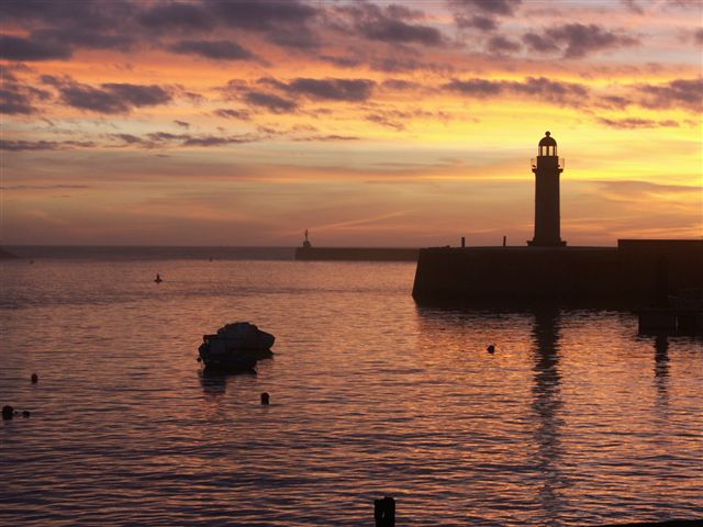 Le-gite-de-la-Joubretiere-Vendee-port-le-soir
