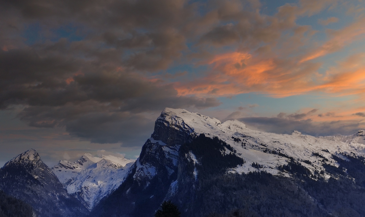 Ciel samoens 19 