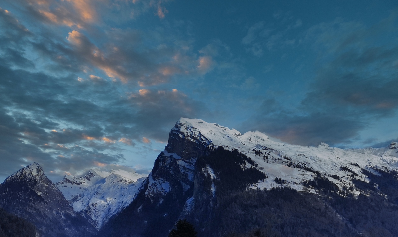 Ciel samoens 25 