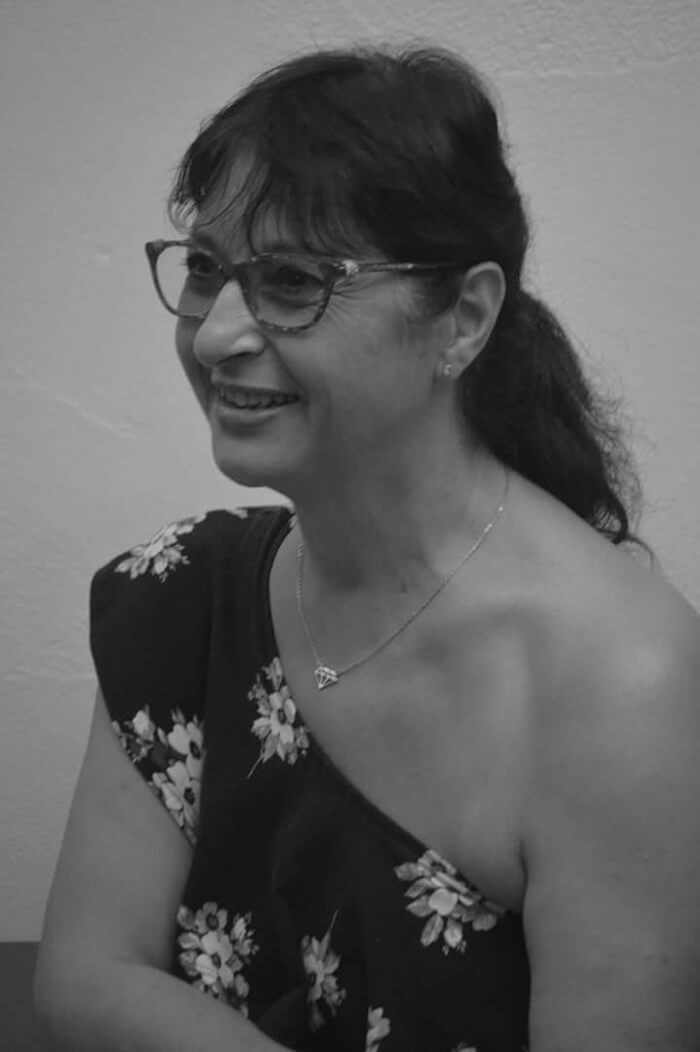 ROSA FAVELLA