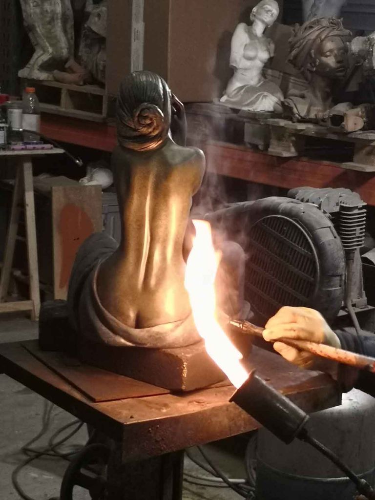 Atelier bronze laissezmorev