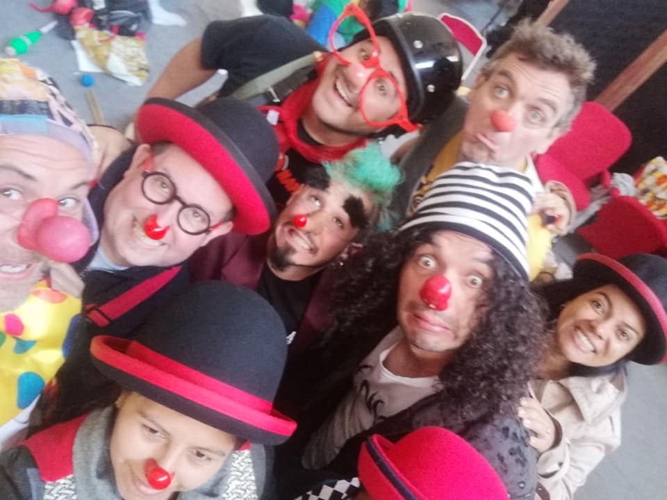 Les clowneries chez dani lary