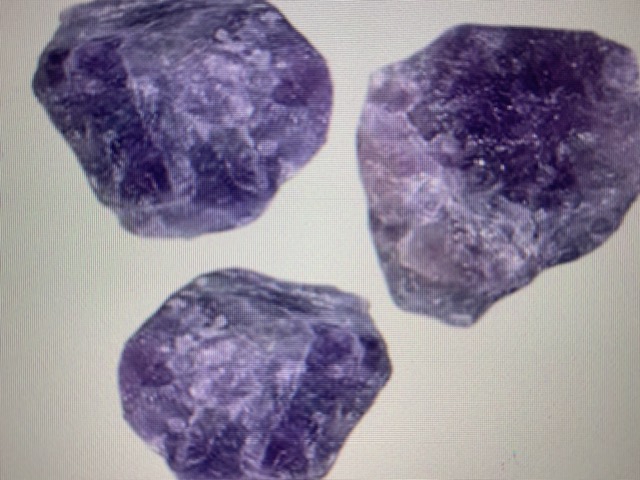 Institut-reverie-energie-vitale-elisabeth-venet-amethyste-mineraux