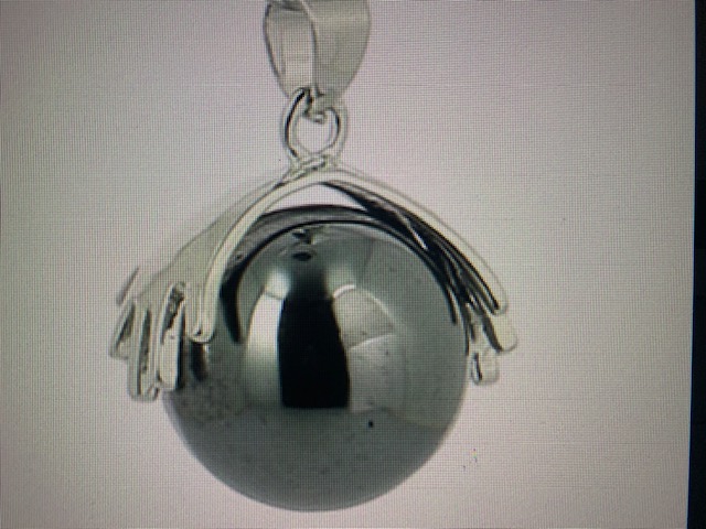 Institut-reverie-hematite-Energie-vitale-pendentif