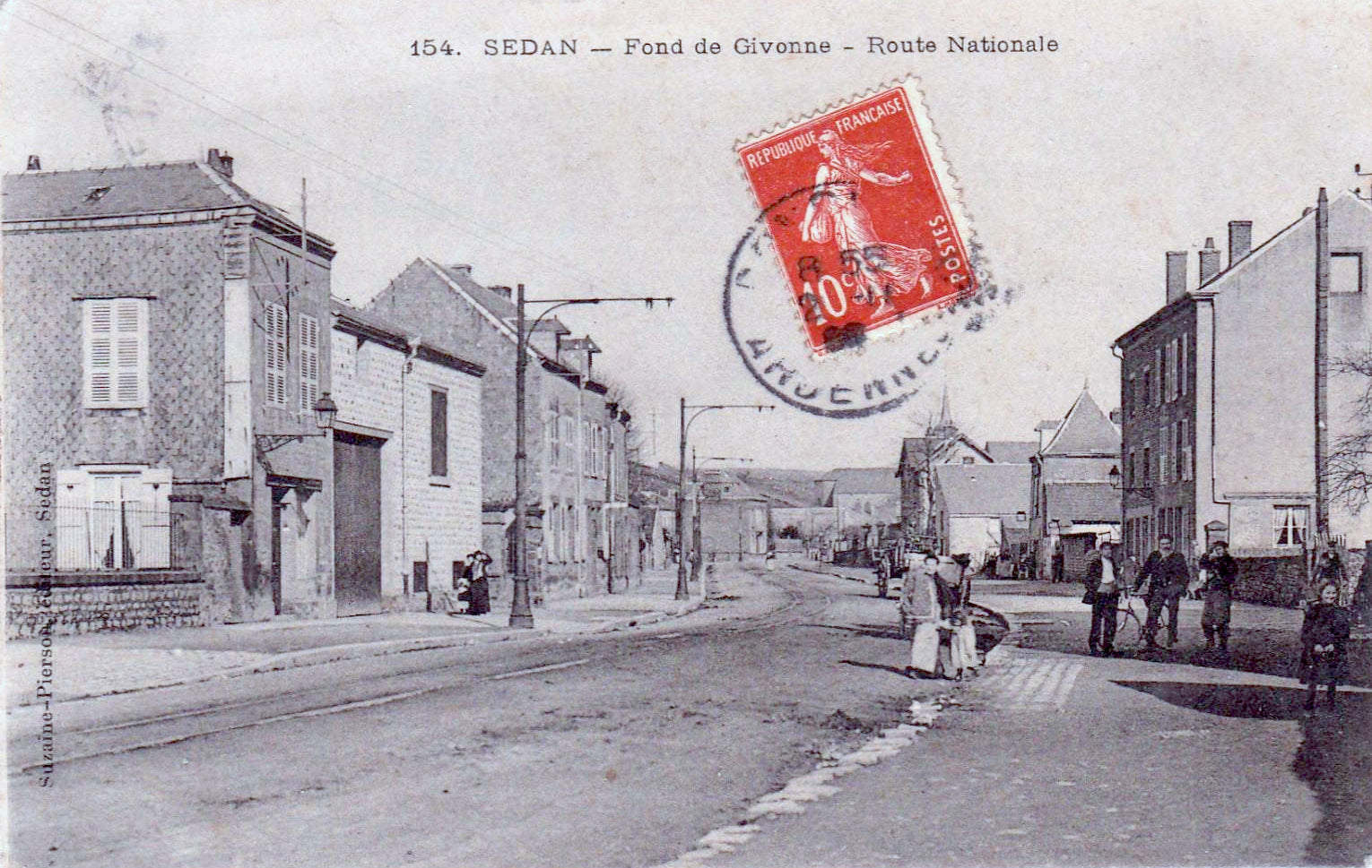 Tram de sedan fond de givonne