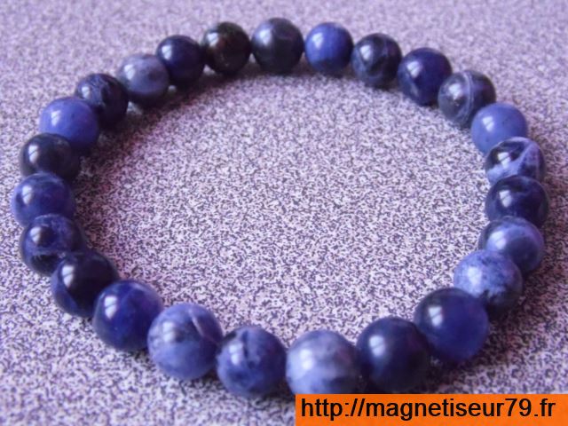 Sodalite-08-A-9-640x480-