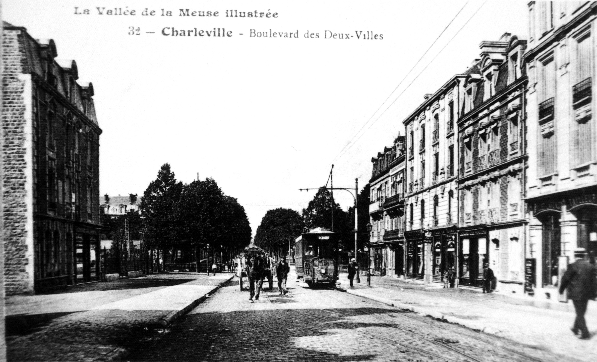 Le boulevard des 2 villes